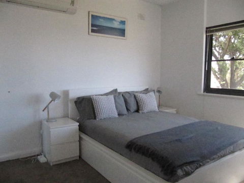 The Somerton Beach Retreat - Southport Accommodation 2