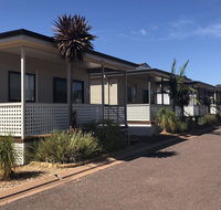 The Sundowner Cabin  Tourist Park - Southport Accommodation