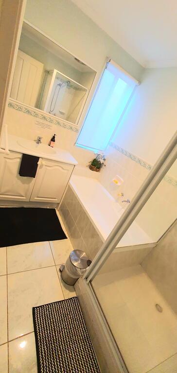 The Sweet Homestay - Accommodation Southport 3