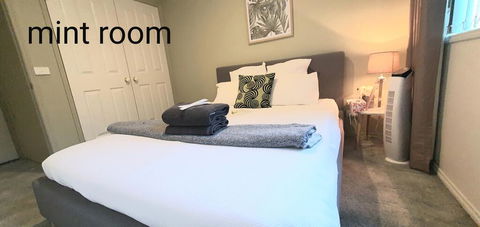 The Sweet Homestay - Accommodation Southport 2