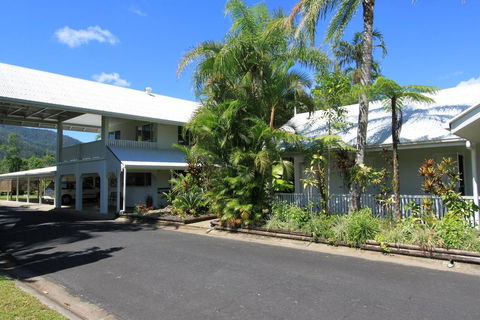 Tully Motel - Southport Accommodation 3