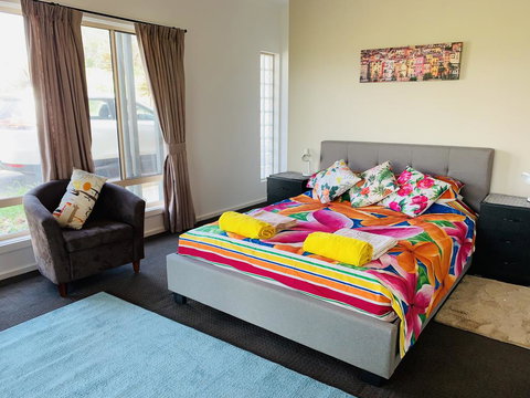 Two Dams Estate - Retreat & Relax - Southport Accommodation 0