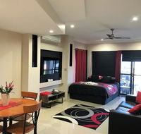 Ultra Modern Private Studio Room - Southport Accommodation
