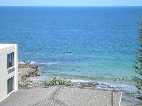 Unit 5 Sanctuary Shores, Kings Beach - Free Wifi! - Accommodation Southport 2