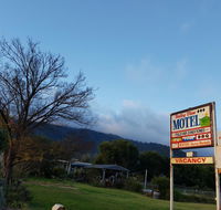 Valley View Motel - Southport Accommodation