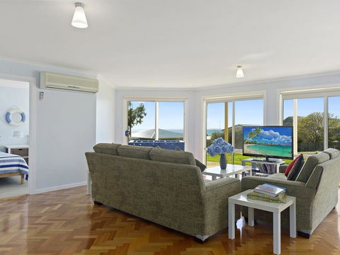 VALLEY VIEWS - 10 Valley Heights Drive - Southport Accommodation 3