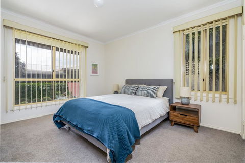 VIEWS FOREVER - INVERLOCH - Southport Accommodation 2