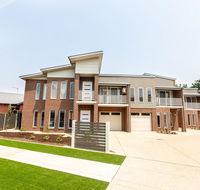 Wagga Apartments 4 - Southport Accommodation