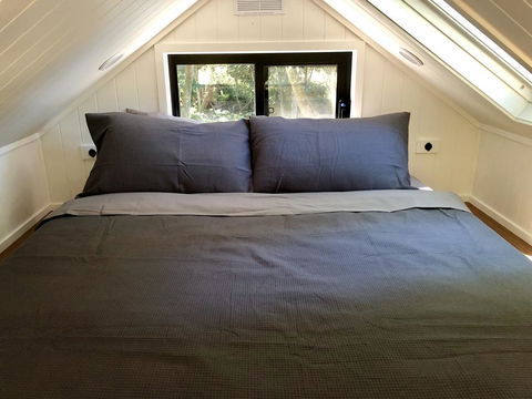Walden Tiny House - Southport Accommodation 3