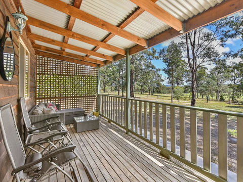 Wallaby Cottage - Cute Accom In Bushland Setting - Accommodation Southport 0