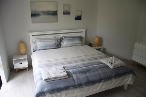 Warnbro Beach Family Accommodation - Southport Accommodation 0