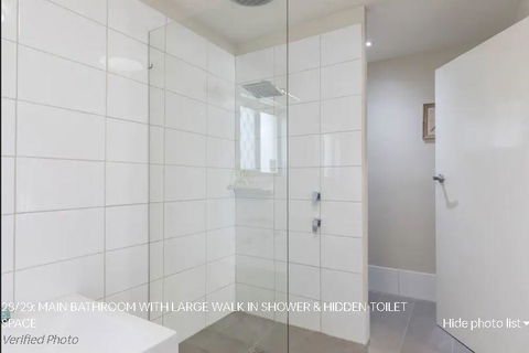 Waterfront Retreat - Southport Accommodation 3