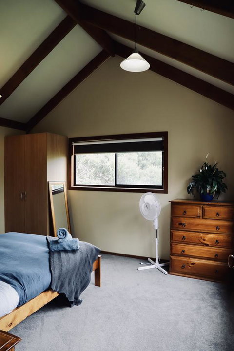 Red Ceder Cottage - Great Ocean Road - Port Campbell - Accommodation Southport 4