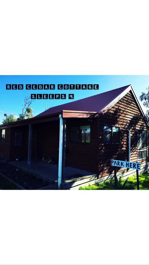 Red Ceder Cottage - Great Ocean Road - Port Campbell - Accommodation Southport 0