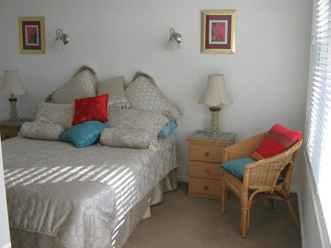 Waybourne- Vineyard And Winery - Southport Accommodation 25