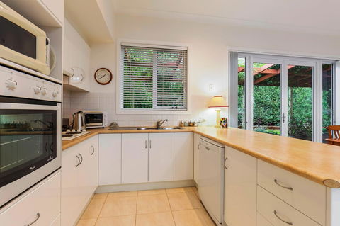 Waybourne- Vineyard And Winery - Southport Accommodation 18