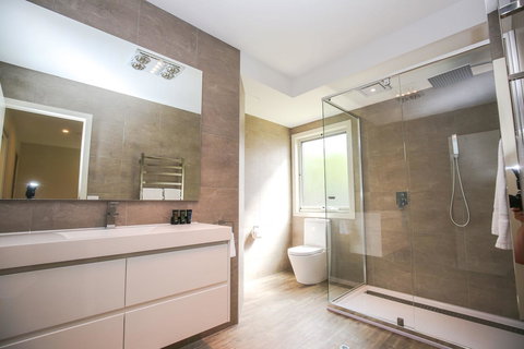 Amber Mist Villa Two - Accommodation Southport 10