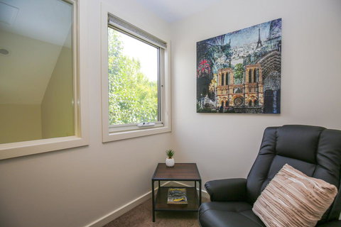 Amber Mist Villa Two - Accommodation Southport 7