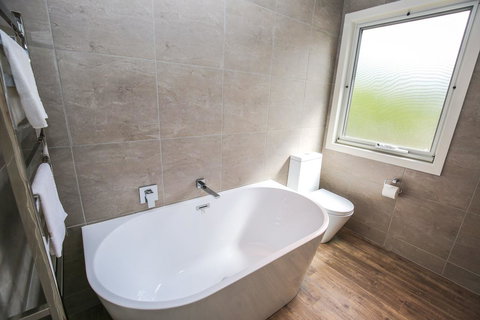 Amber Mist Villa Two - Accommodation Southport 2