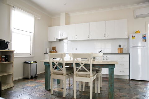 Cape Nelson Lighthouse - Southport Accommodation 11