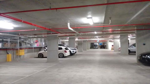 Camberwell Burke Road Apartment - Southport Accommodation 14