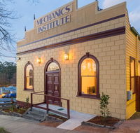 The Old Mechanics - Southport Accommodation