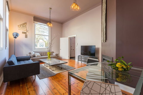 The Old Mechanics - Accommodation Southport 2