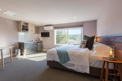 The Old Mechanics - Accommodation Southport 15