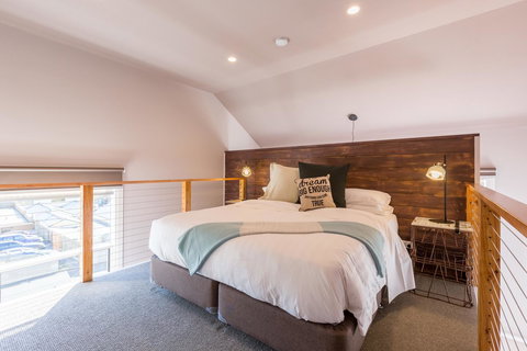 The Old Mechanics - Accommodation Southport 12