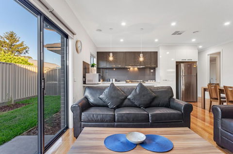 Biggs Villas Melbourne - Southport Accommodation 14