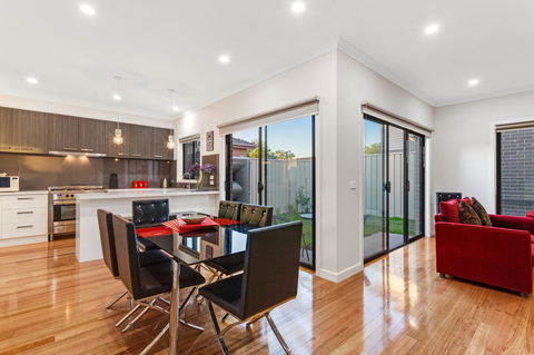 Biggs Villas Melbourne - Southport Accommodation 2