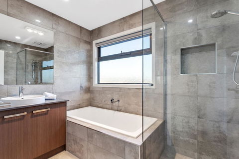 Biggs Villas Melbourne - Southport Accommodation 10