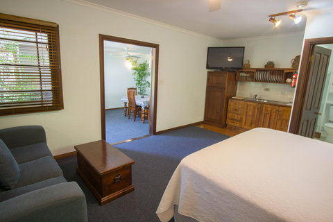 Debbie\'s Place - Accommodation Southport 42