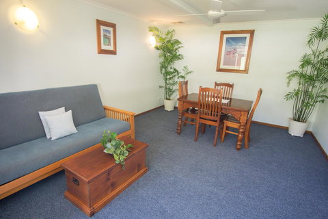 Debbie\'s Place - Accommodation Southport 39