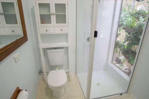 Debbie\'s Place - Accommodation Southport 43