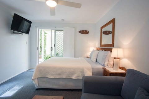 Debbie\'s Place - Accommodation Southport 11