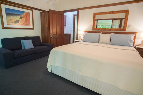 Debbie\'s Place - Accommodation Southport 37