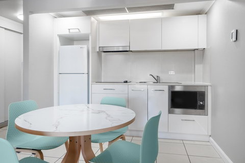 Hotel Grand Chancellor Palm Cove - Accommodation Southport 20