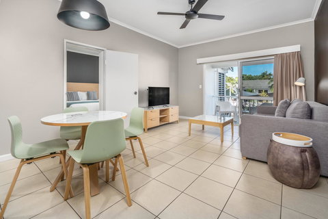 Hotel Grand Chancellor Palm Cove - Accommodation Southport 15