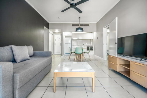 Hotel Grand Chancellor Palm Cove - Accommodation Southport 3