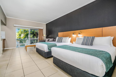 Hotel Grand Chancellor Palm Cove - Accommodation Southport 6