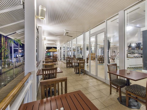 Hotel Grand Chancellor Palm Cove - Accommodation Southport 30