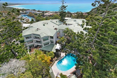 The Lookout Resort Noosa - Accommodation Southport 0