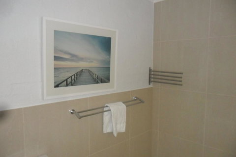 Myuna Holiday Apartments - Accommodation Southport 15