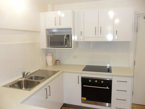 Myuna Holiday Apartments - Accommodation Southport 18