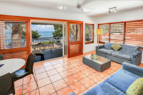 Paradise On The Beach Resort - Southport Accommodation 12