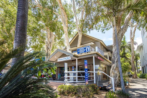 Paradise On The Beach Resort - Southport Accommodation 1