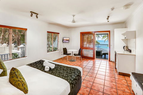 Paradise On The Beach Resort - Southport Accommodation 16