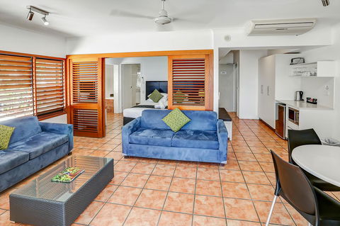 Paradise On The Beach Resort - Southport Accommodation 15