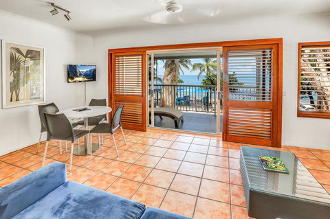 Paradise On The Beach Resort - Southport Accommodation 8